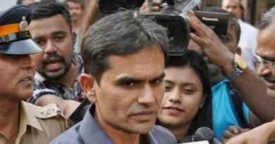 कॉर्डेलिया क्रूज केस में समीर वानखेड़े को बड़ा झटका, हाई कोर्ट ने जांच को दी हरी झंडी कॉर्डेलिया क्रूज केस में समीर वानखेड़े को बड़ा झटका, हाई कोर्ट ने जांच को दी हरी झंडी