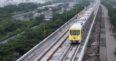 इंदौर की मेट्रो ट्रेन में सफर का सपना सरकारी औपचारिकताओं और ‘अतिथि’ के इंतजार में फंसा