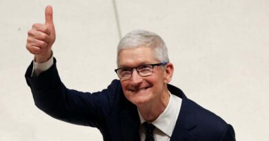 Apple को मिला नया CEO, 15 साल बाद टिम कुक देंगे इस्तीफा, मिली नई जिम्मेदारी