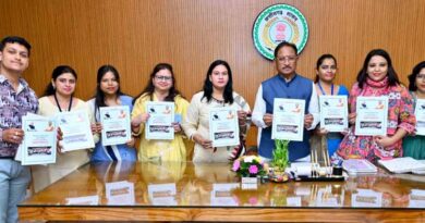 मुख्यमंत्री  विष्णु देव साय ने ‘अविस्मरणीय यात्रा’ पुस्तक का किया विमोचन