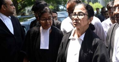 वकील के रूप में HC पहुंचीं ममता, शुभेंदु अधिकारी का तंज- फालतू काम में वक्त नहीं गंवाऊंगा