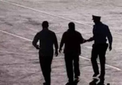 संयुक्त राज्य अमेरिका में बड़ा खुलासा: कनाडा में हथियार तस्करी के आरोप में पाकिस्तानी नागरिक समेत 3 गिरफ्तार