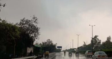 दिल्ली-NCR में झमाझम बारिश से बदला मौसम, भीषण गर्मी से लोगों को बड़ी राहत
