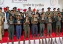 झारखंड में बड़ी सफलता: 25 नक्सलियों का सामूहिक सरेंडर, भारी हथियार बरामद