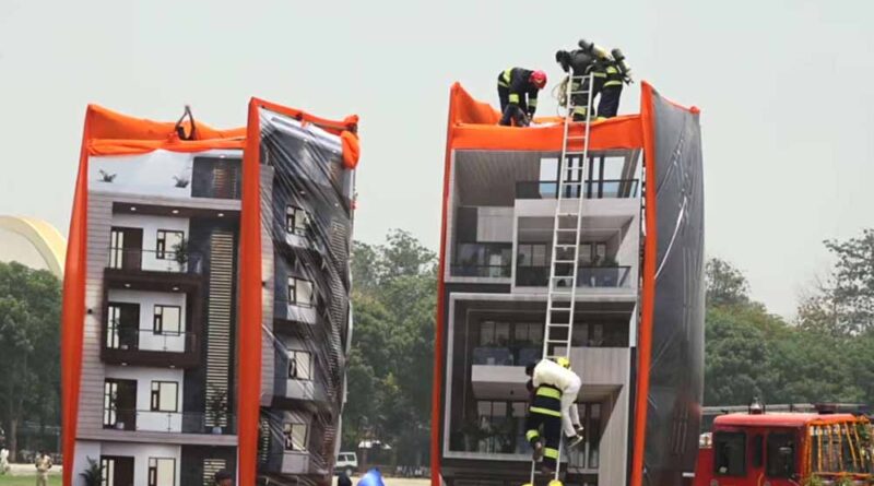 बिहार फायर ब्रिगेड अब हाईटेक, 80 नए वाहनों को सीएम सम्राट चौधरी ने दिखाई हरी झंडी