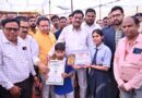 मंत्री दयाल दास बघेल ने बाल वैज्ञानिक सृष्टि और पीयूष को किया सम्मानित मांडल राष्ट्रीय विज्ञान मेला दिल्ली के लिए चयनित
