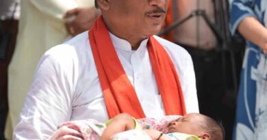 एक माह के शिशु को CM ने दिया नाम—‘रविशंकर’, खुशियों से झूम उठा गांव