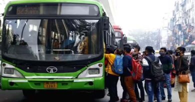 दिल्ली में मेट्रो जैसी बस ट्रैकिंग सुविधा, बस स्टॉप पर मिलेगी रियल-टाइम जानकारी