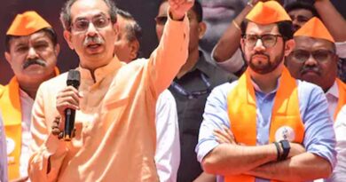 शिवसेना यूबीटी में बड़ा सियासी उलटफेर, 6 बागी सांसदों के अलग होने का ऐलान संभव