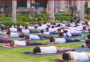 AIIMS में योग दिवस का आयोजन, डॉक्टरों और मरीजों ने मिलकर किया योग