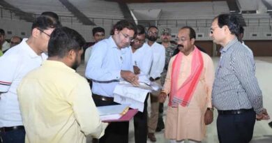 बिलासपुर में PWD अधिकारियों पर बरसे उपमुख्यमंत्री अरुण साव, लापरवाही पर लगाई फटकार