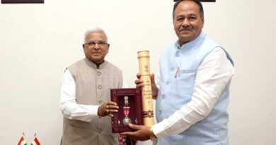 द्मश्री अलंकरण मिलने पर परिषद में अभिनंदन समारोह