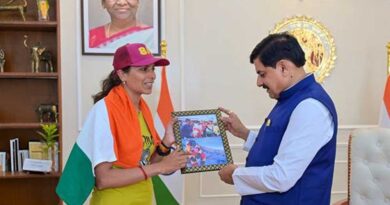 मुख्यमंत्री डॉ. यादव से मिलीं पर्वतारोही  अंजना यादव