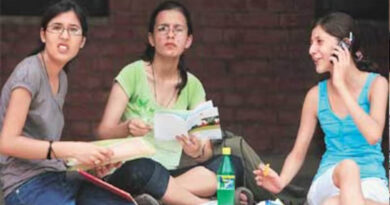 सेंट स्टीफंस कॉलेज में शॉर्ट्स पहनने पर रोक, छात्रों ने लगाया ‘मोरल पुलिसिंग’ का आरोप
