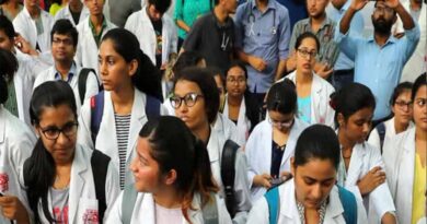 CG में डॉक्टरों को बड़ी राहत के संकेत! UG बॉन्ड खत्म, PG में एक साल बॉन्ड पर बनी सहमति