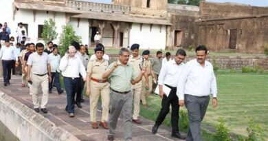 अपर मुख्य सचिव  शुक्ला और संभाग आयुक्त  शर्मा ने किया स्थल निरीक्षण