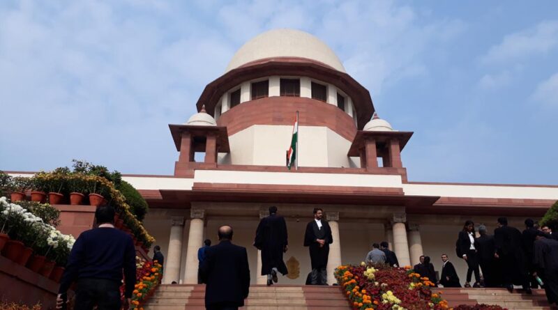 यूट्यूबर गुलशन पाहुजा को सुप्रीम कोर्ट की फटकार, जज पर गंभीर आरोप लगाने पर सख्त टिप्पणी यूट्यूबर गुलशन पाहुजा को सुप्रीम कोर्ट की फटकार, जज पर गंभीर आरोप लगाने पर सख्त टिप्पणी