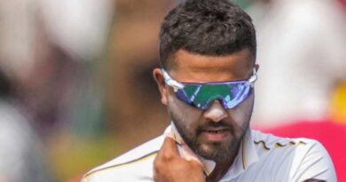 भारत से हार के बाद श्रीलंका को ट्रिपल झटका, दूसरे टेस्ट से 2 स्टार खिलाड़ी बाहर; तीसरे पर सस्पेंस