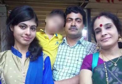Bangladesh Hindu Family Murder: रंगपुर में एक ही हिंदू परिवार के 4 लोगों की हत्या, छत-सीढ़ियों-बेड के नीचे मिले शव Bangladesh Hindu Family Murder: रंगपुर में एक ही हिंदू परिवार के 4 लोगों की हत्या, छत-सीढ़ियों-बेड के नीचे मिले शव