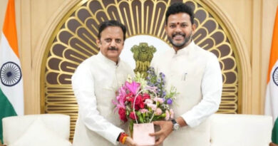 उप मुख्यमंत्री शुक्ल ने केंद्रीय नागरिक उड्डयन मंत्री से नायडू से की सौजन्य भेंट