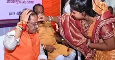 शहीद जवान की पत्नी ने CM साय को बांधी राखी, बोले- सगी बहन से बढ़कर बहन मिली