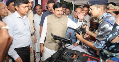 मुख्यमंत्री डॉ. यादव ने होमगार्ड आपदा प्रबंधन यंत्रों की प्रदर्शनी का किया अवलोकन