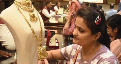 Gold Price Today: सोना ₹1.52 लाख के पार, चांदी में भी तेज उछाल; जानें आज के ताजा भाव
