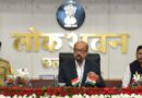 विद्यार्थियों का कल्याण और गुणवत्तापूर्ण शिक्षा हो विश्वविद्यालयों की सर्वोच्च प्राथमिकता – राज्यपाल  डेका