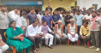 माफियाओं के विरुद्ध होगी सख्त कारवाई, दोषियों को मिलेगी कड़ी से कड़ी सजा: उप मुख्यमंत्री  शुक्ल